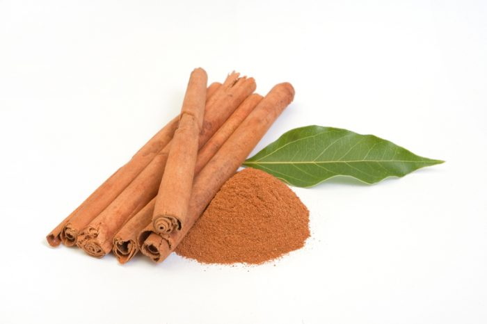 What Are The Benefits of Cinnamon Bark Extract Vs. Other Spices?