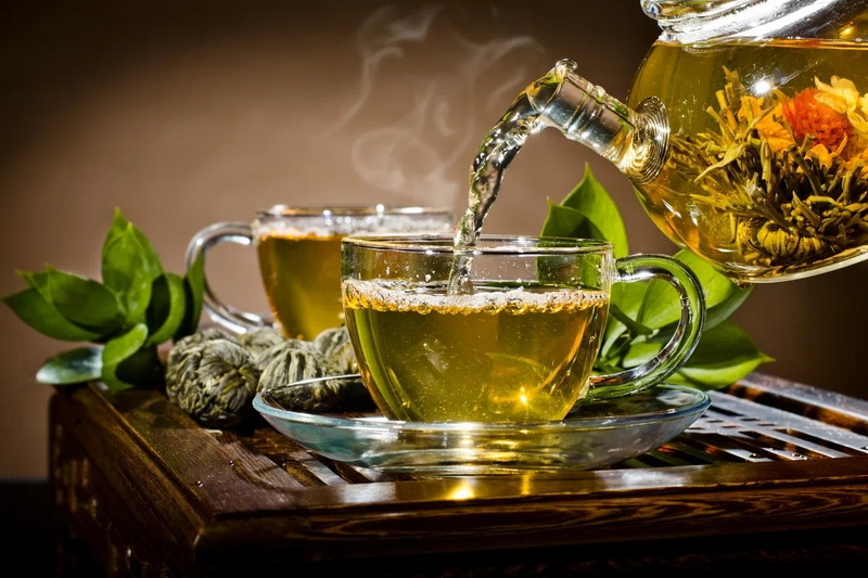 Why Does Green Tea Extract Liquid Bubbles Up